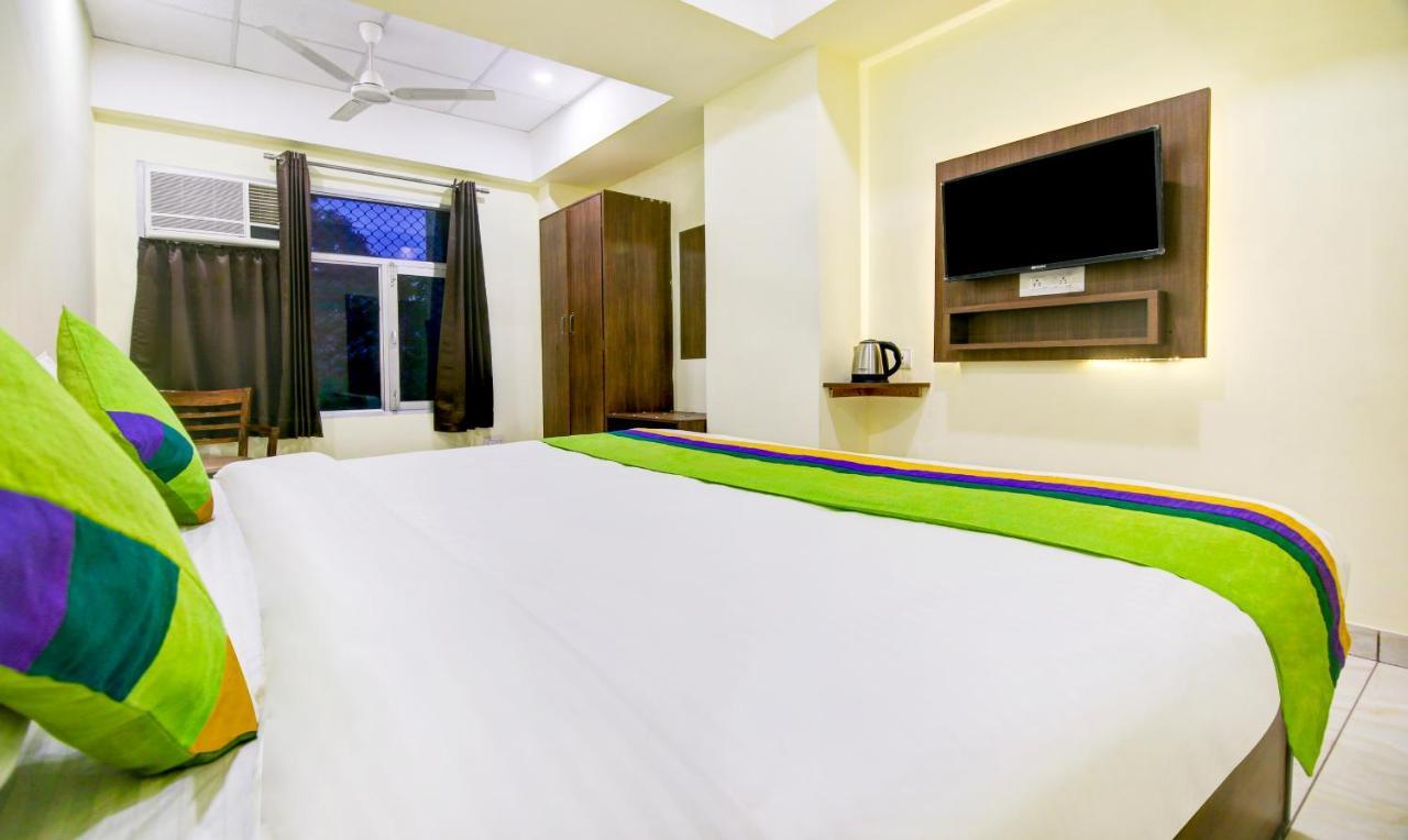 Itsy Hotels Oasis Inn Jalandhar Eksteriør billede