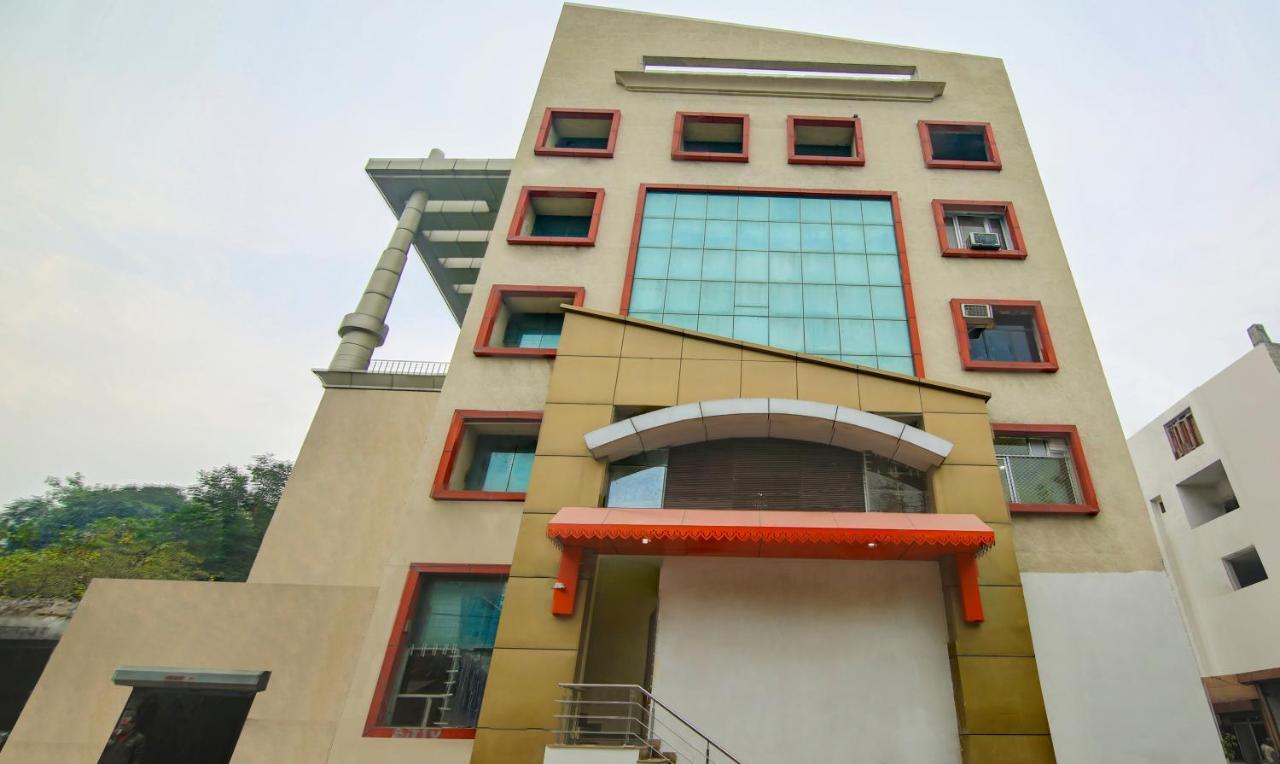 Itsy Hotels Oasis Inn Jalandhar Eksteriør billede