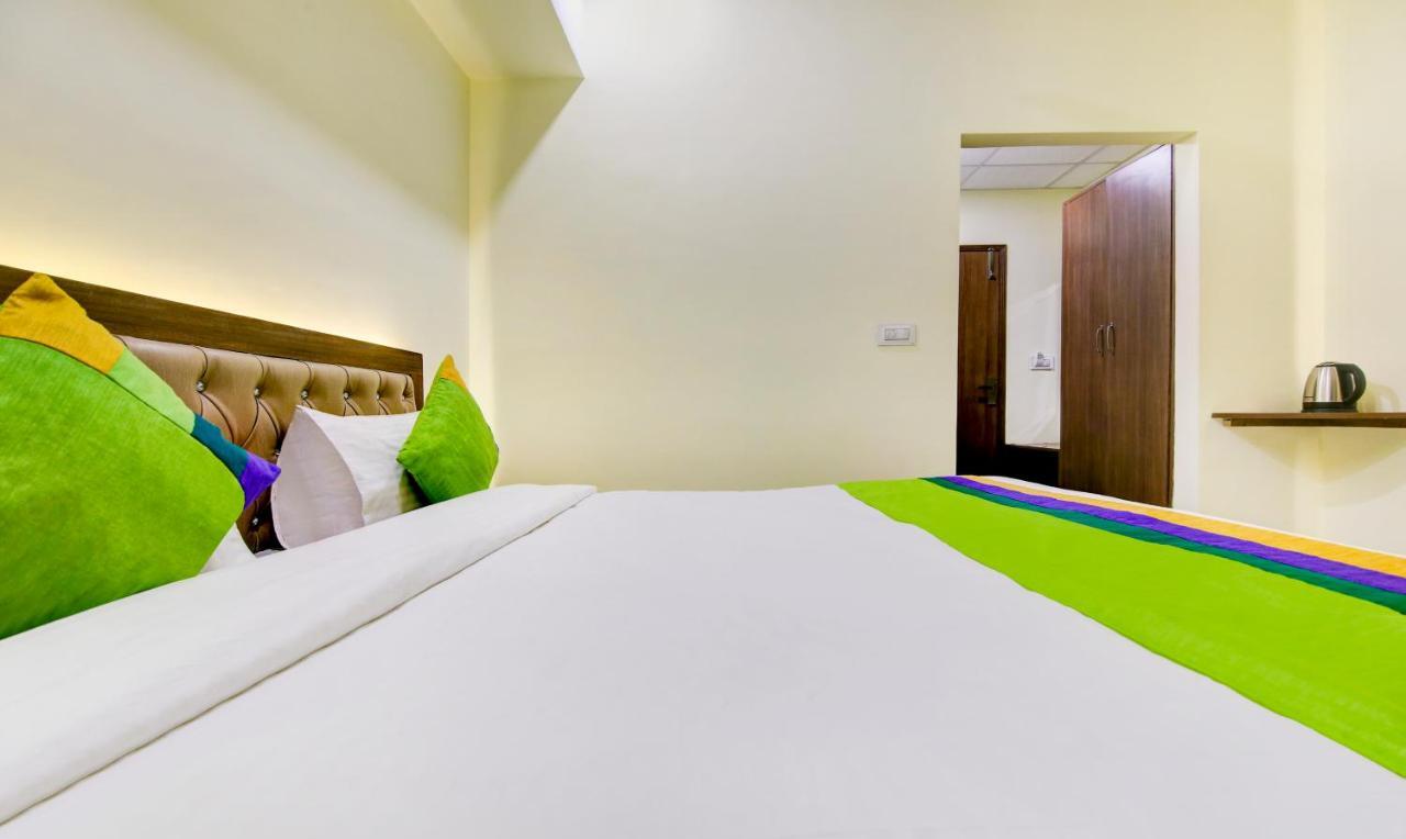 Itsy Hotels Oasis Inn Jalandhar Eksteriør billede
